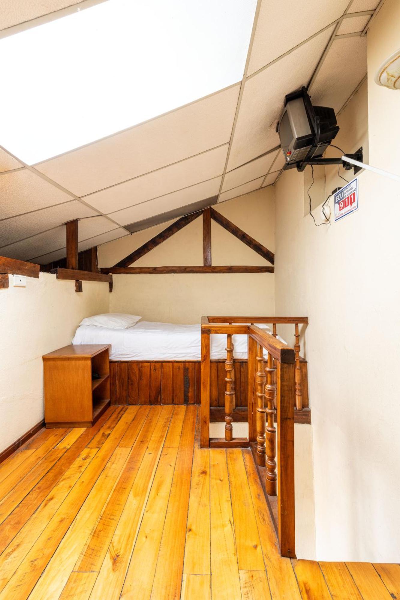 Hostal La Suite Sangolquí 外观 照片