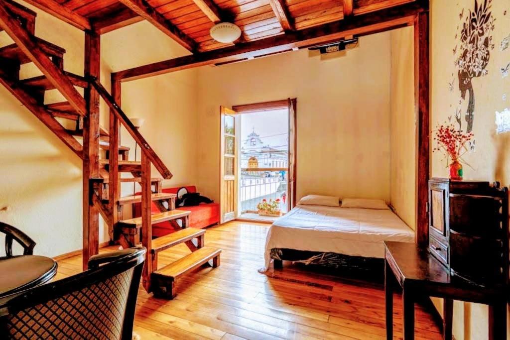 Hostal La Suite Sangolquí 外观 照片