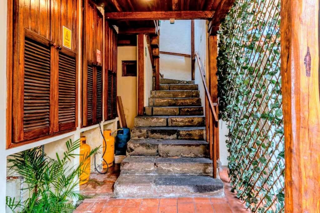 Hostal La Suite Sangolquí 外观 照片