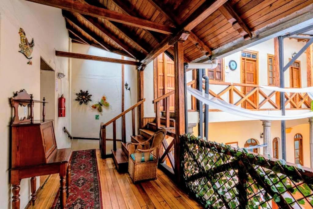 Hostal La Suite Sangolquí 外观 照片